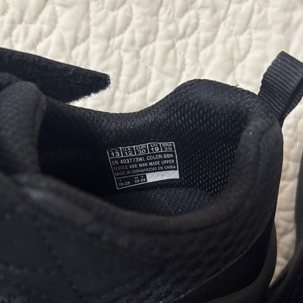 Skechers Kids Black Sneakers - Picture 2 of 8